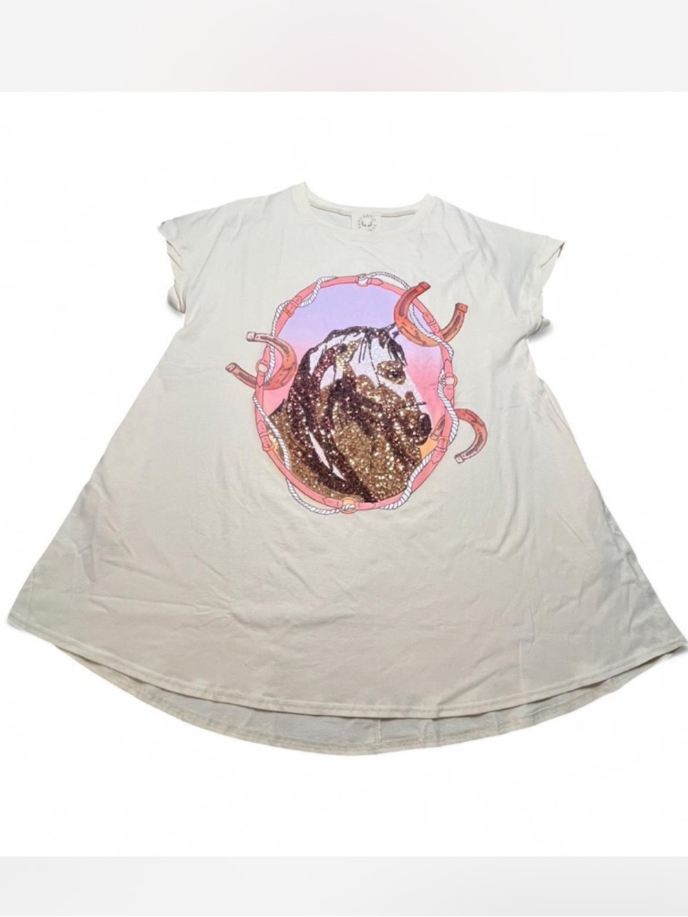 Fantastic Fawn cream dress with sparkle horse graphic. Size M oversized